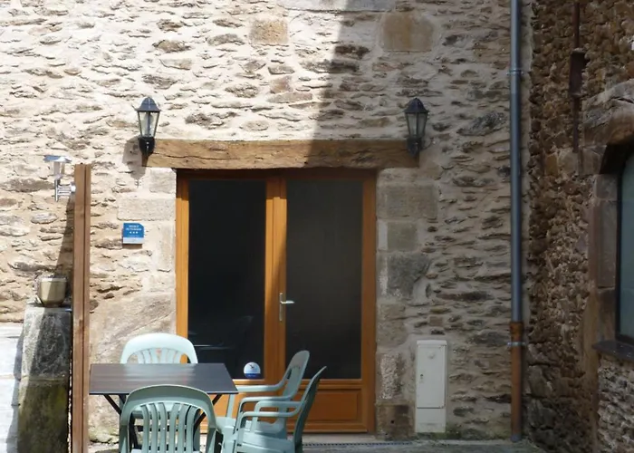 بيت للعطل Oustalou *